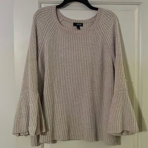 womens cream sweater